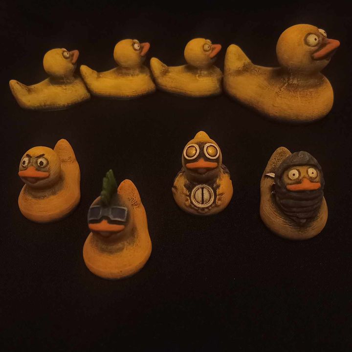 3D Printable Punk Duck - Supportless by Balázs Patonai