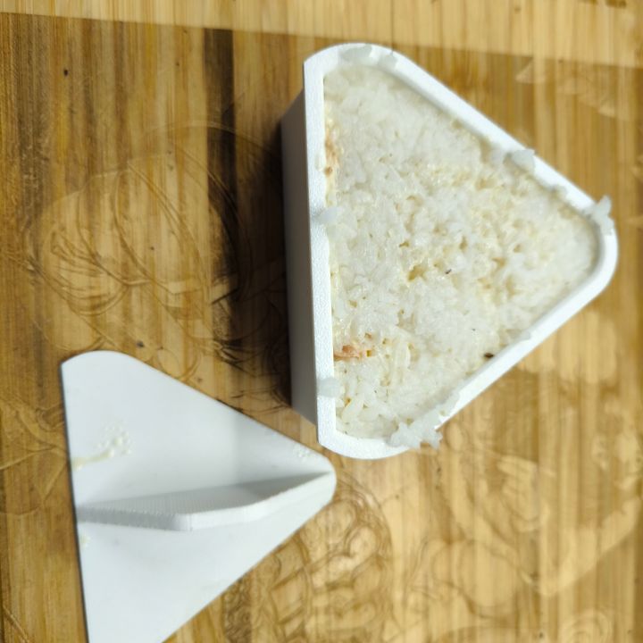 Nizirioo 6-in-1 Sushi Maker Set - Dreieckig Onigiri Formen