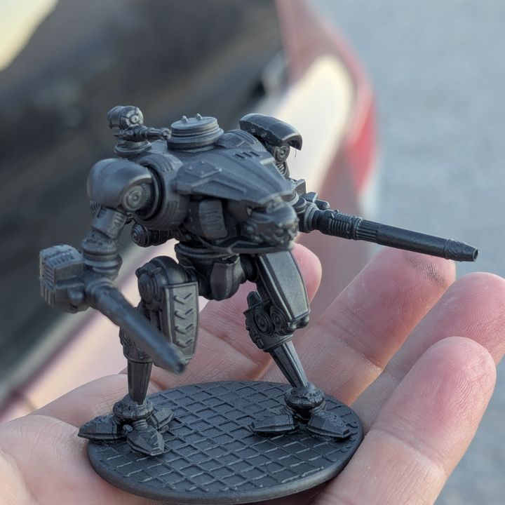3D Printable FREE-15mm Basic Raptor (1/100th Scale) by John Bear Ross